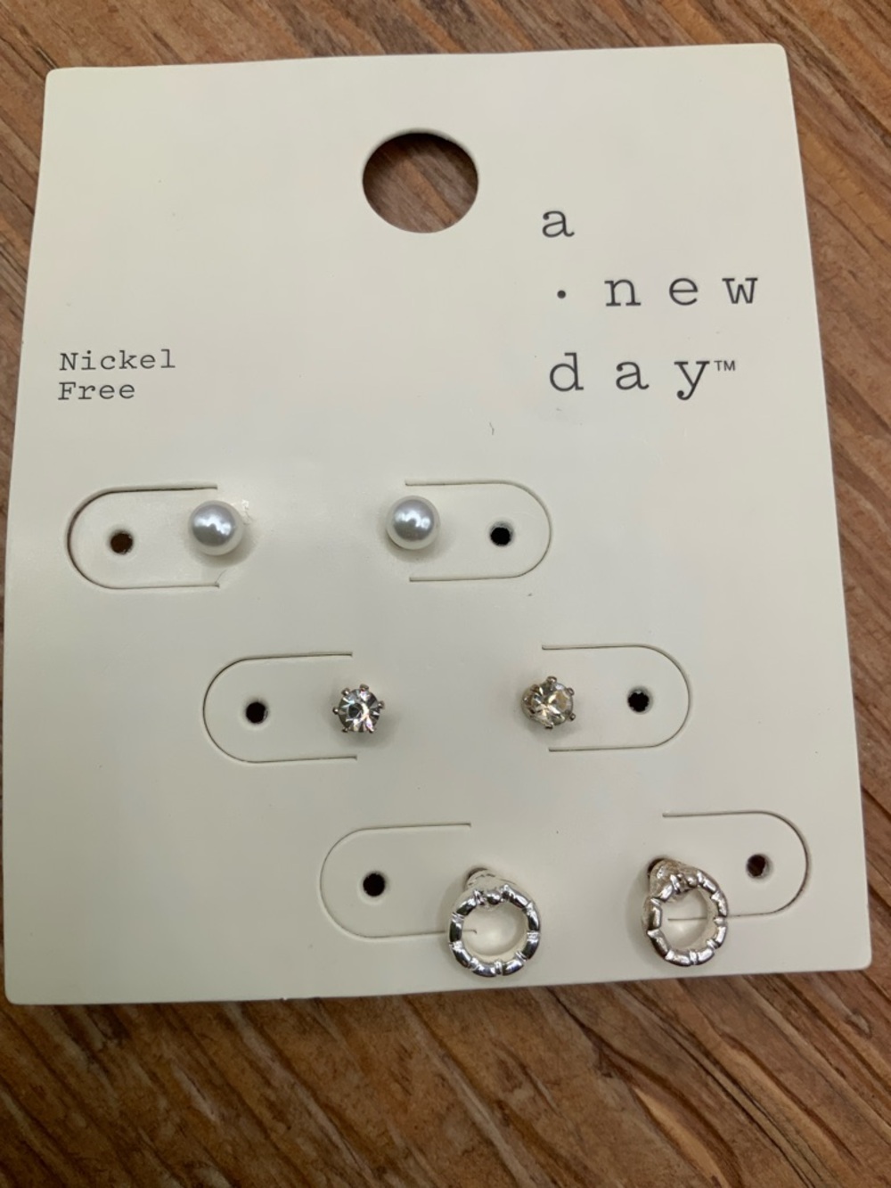 A.New Day 3 Pair Stud Silver Tone Pearl Earring Set Mixed Studs